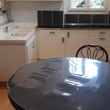 Pavillon Kalensa Alojamento de Acomodação e Pequeno-almoço *