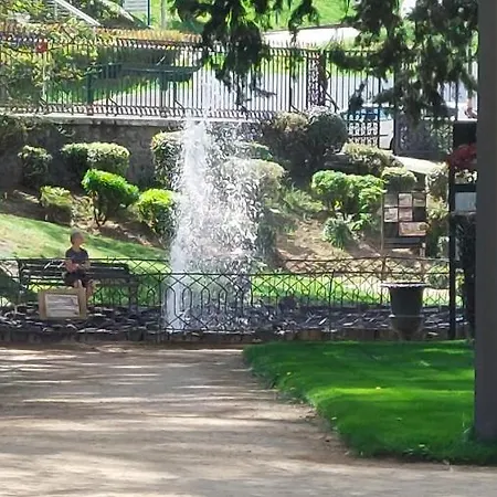 Pavillon Kalensa Alojamento de Acomodação e Pequeno-almoço Vals-les-Bains
