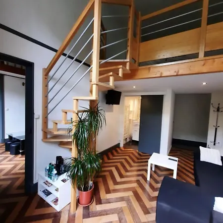 Alojamento de Acomodação e Pequeno-almoço Pavillon Kalensa *