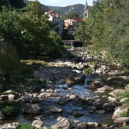 Alojamento de Acomodação e Pequeno-almoço Pavillon Kalensa Vals-les-Bains